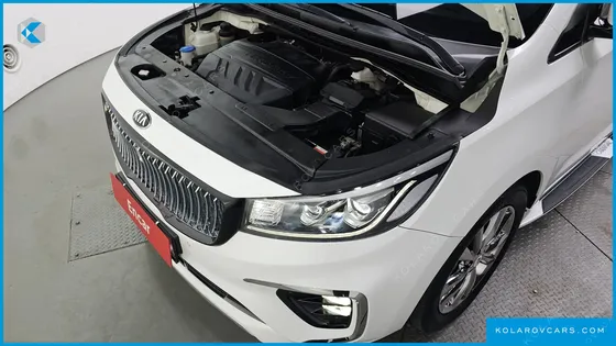 KIA CARNIVAL 9-SEATER NOBLESSE SPECIAL