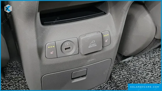KIA CARNIVAL 9-SEATER NOBLESSE SPECIAL