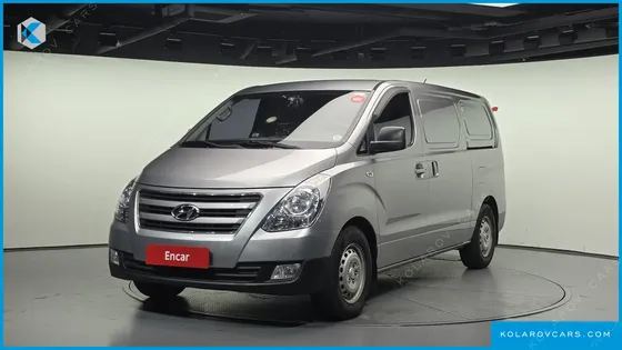 HYUNDAI STAREX 3-SEATER VAN