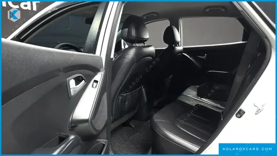 HYUNDAI TUCSON DIESEL(E-VGT) 2WD