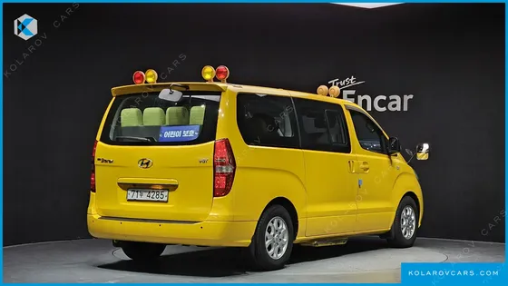 HYUNDAI STAREX GUARD CAR OF CHILDREN
