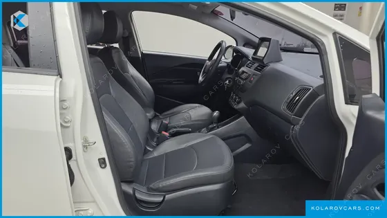 KIA PRIDE 4DR 1.4 MPI