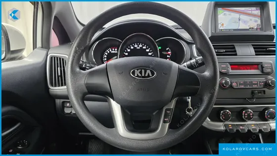 KIA PRIDE 4DR 1.4 MPI
