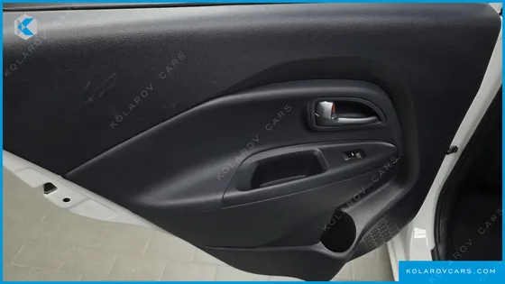 KIA PRIDE 4DR 1.4 MPI