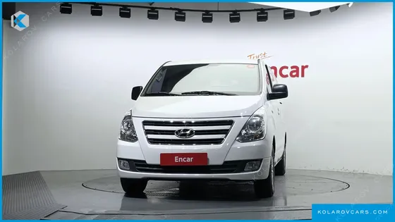 HYUNDAI STAREX 3-SEATER VAN