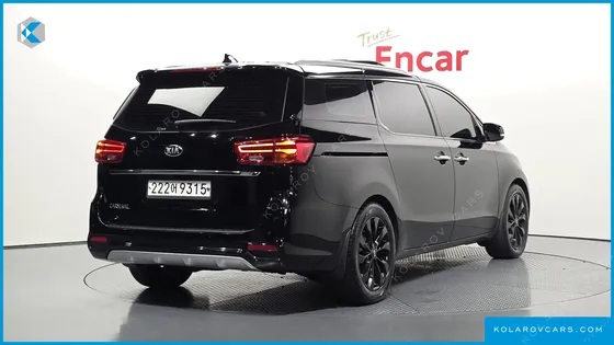 KIA CARNIVAL 9-SEATER NOBLESSE SPECIAL