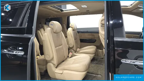KIA CARNIVAL 9-SEATER NOBLESSE SPECIAL