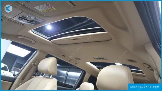KIA CARNIVAL 9-SEATER NOBLESSE SPECIAL