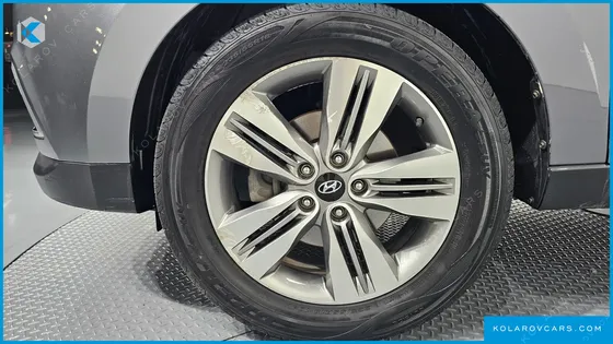 HYUNDAI TUCSON DIESEL(E-VGT) 4WD