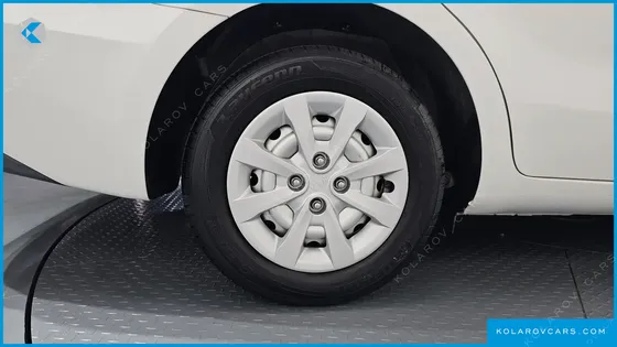 KIA PRIDE 4DR 1.4 MPI