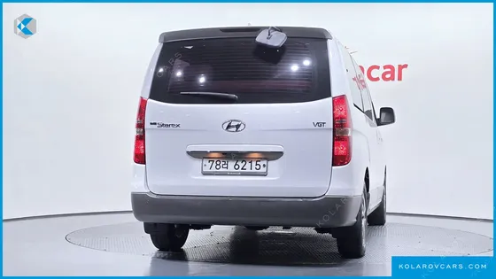 HYUNDAI STAREX 11-SEATER WAGON