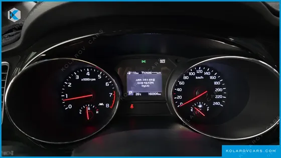 KIA CARNIVAL GASOLINE 9-SEATER NOBLESSE SPECIAL