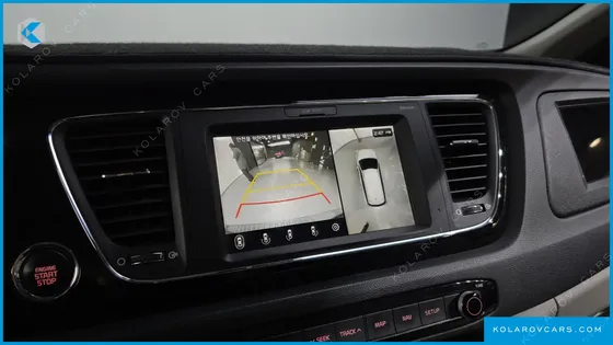 KIA CARNIVAL GASOLINE 9-SEATER NOBLESSE SPECIAL