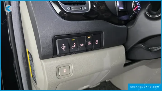 KIA CARNIVAL GASOLINE 9-SEATER NOBLESSE SPECIAL