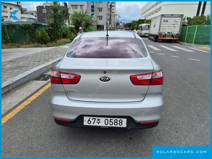KIA PRIDE 4DR 1.4 MPI