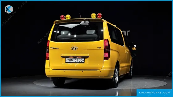 HYUNDAI STAREX GUARD CAR OF CHILDREN