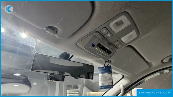 HYUNDAI STAREX GUARD CAR OF CHILDREN
