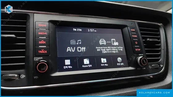 KIA CARNIVAL 11-SEATER PRESTIGE