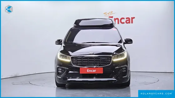 KIA CARNIVAL 9-SEATER HI-LIMOUSINE