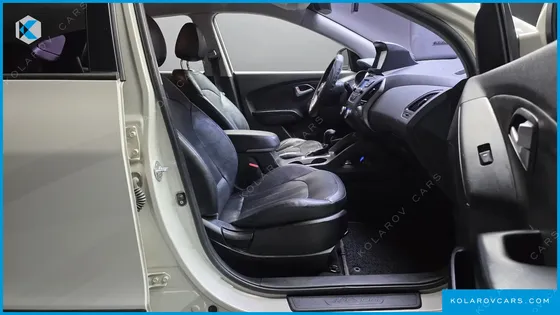 HYUNDAI TUCSON DIESEL(E-VGT) 2WD