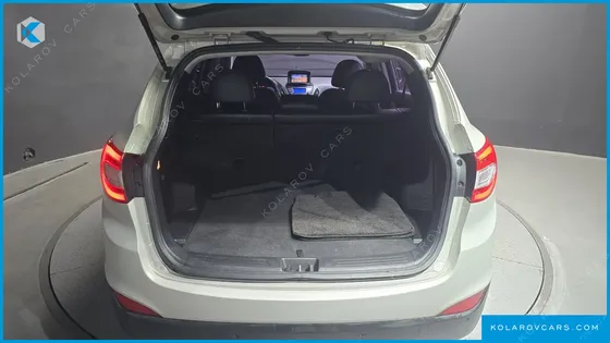HYUNDAI TUCSON DIESEL(E-VGT) 2WD