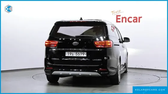 KIA CARNIVAL 7-SEATER LIMOUSINE
