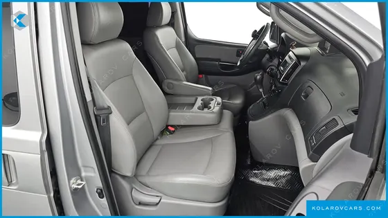 HYUNDAI STAREX 12-SEATER WAGON