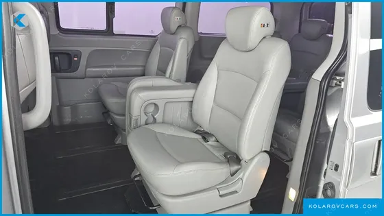 HYUNDAI STAREX 12-SEATER WAGON