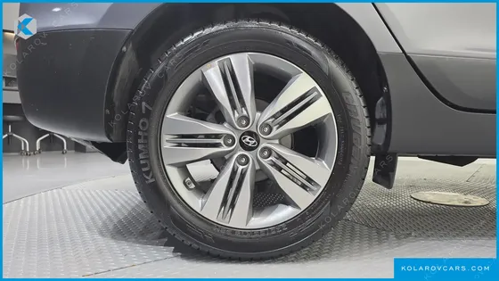 HYUNDAI TUCSON DIESEL(E-VGT) 2WD