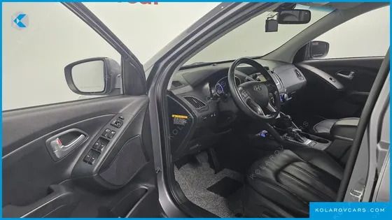 HYUNDAI TUCSON DIESEL(E-VGT) 2WD