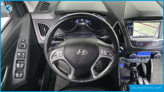 HYUNDAI TUCSON DIESEL(E-VGT) 2WD