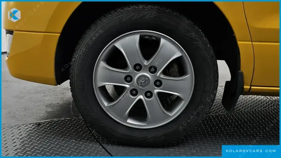 HYUNDAI STAREX 4WD GUARD CAR OF CHIDREN
