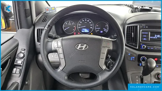 HYUNDAI STAREX 4WD GUARD CAR OF CHIDREN