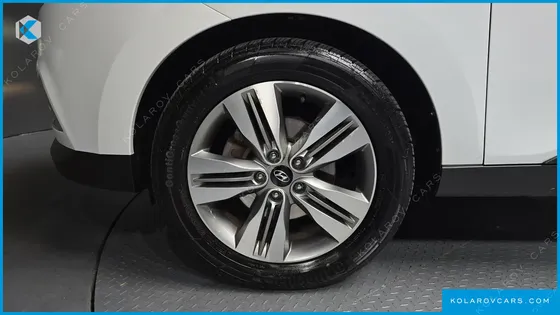 HYUNDAI TUCSON DIESEL(E-VGT) 2WD