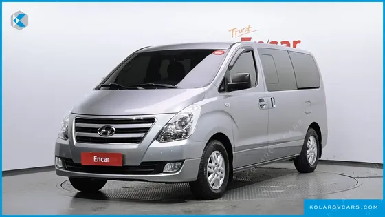 HYUNDAI STAREX 5-SEATER VAN