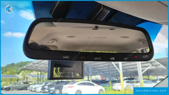 KIA CARNIVAL 9-SEATER PRSTIGE