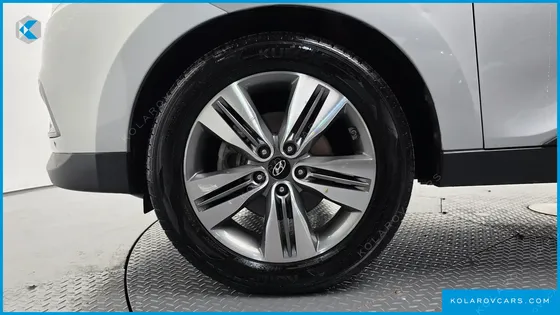 HYUNDAI TUCSON DIESEL(E-VGT) 2WD