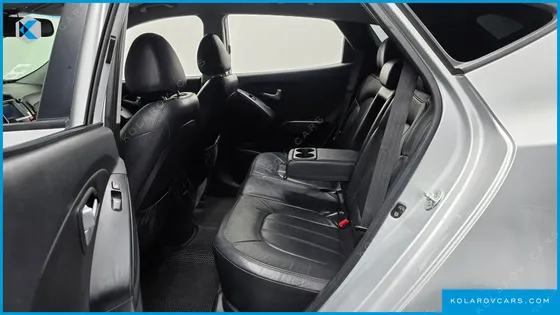 HYUNDAI TUCSON DIESEL(E-VGT) 2WD
