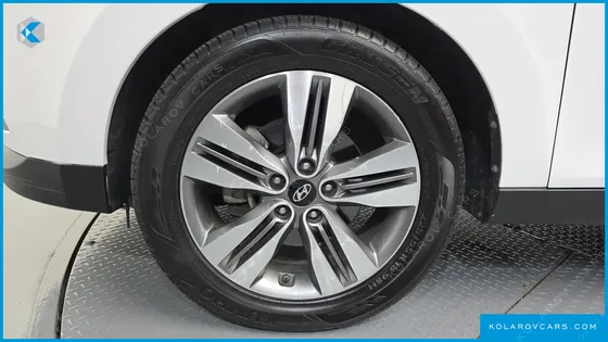 HYUNDAI TUCSON DIESEL(E-VGT) 2WD