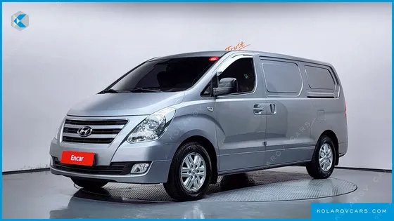 HYUNDAI STAREX 3-SEATER VAN