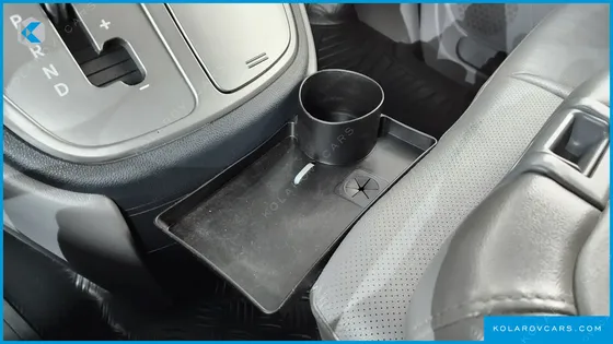 HYUNDAI STAREX 3-SEATER VAN
