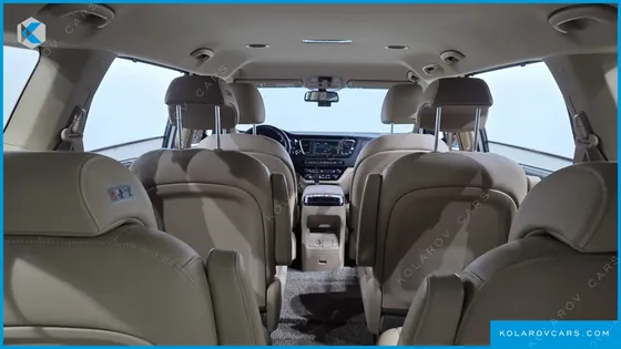 KIA CARNIVAL 9-SEATER PRSTIGE