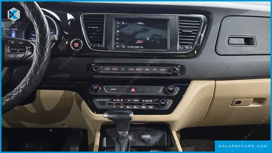 KIA CARNIVAL 9-SEATER PRSTIGE