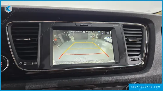 KIA CARNIVAL 9-SEATER PRSTIGE