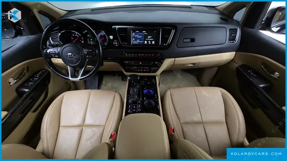 KIA CARNIVAL 9-SEATER HI-LIMOUSINE