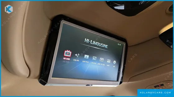 KIA CARNIVAL 9-SEATER HI-LIMOUSINE