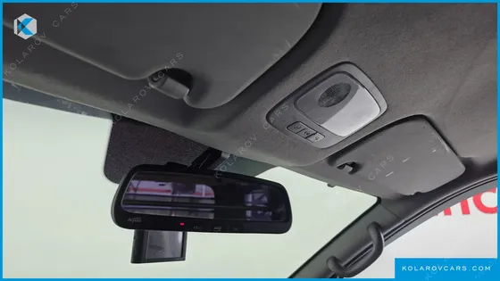 HYUNDAI STAREX 3-SEATER VAN