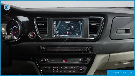 KIA CARNIVAL 9-SEATER NOBLESSE SPECIAL