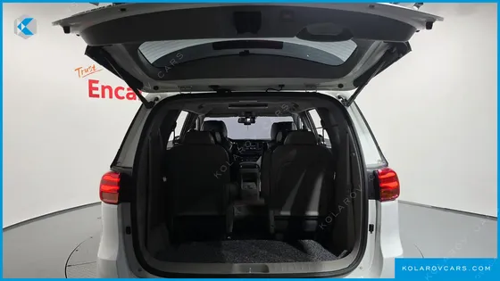KIA CARNIVAL 9-SEATER NOBLESSE SPECIAL