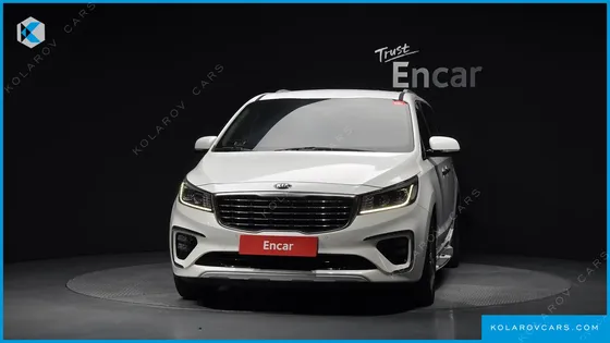 KIA CARNIVAL 9-SEATER NOBLESSE